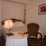 Hotel Le Grand Paris