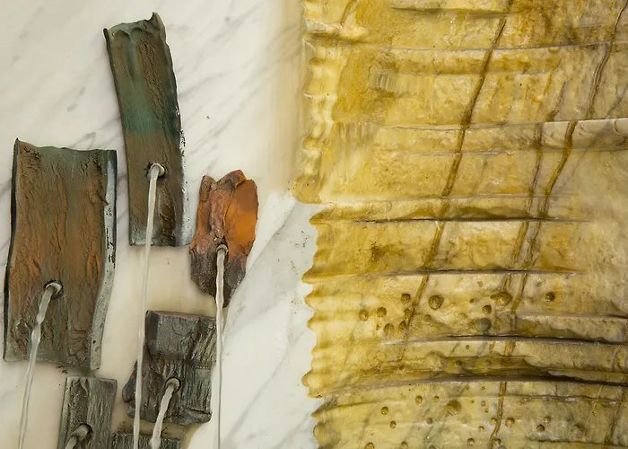 Le Grand Paris Hotel 4*