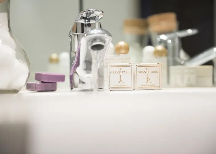 Hotel Le Grand Paris