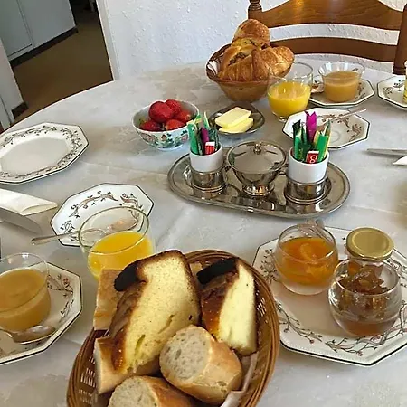 Le Grand Paris 4*