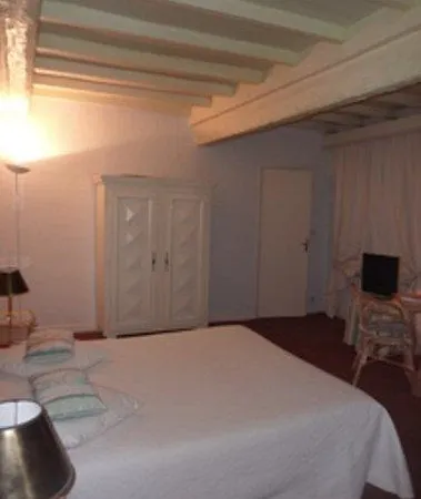 Le Grand Paris Hotell 4*
