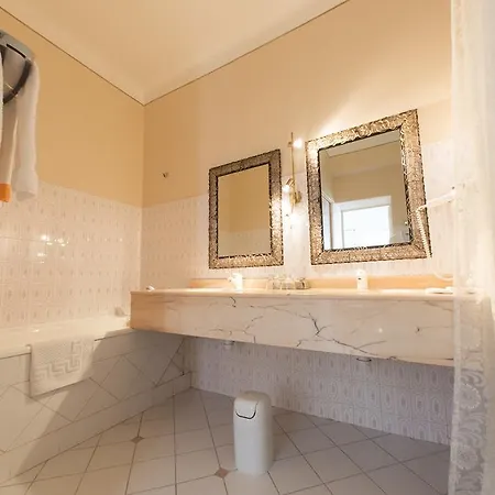 Le Grand Paris Hotell