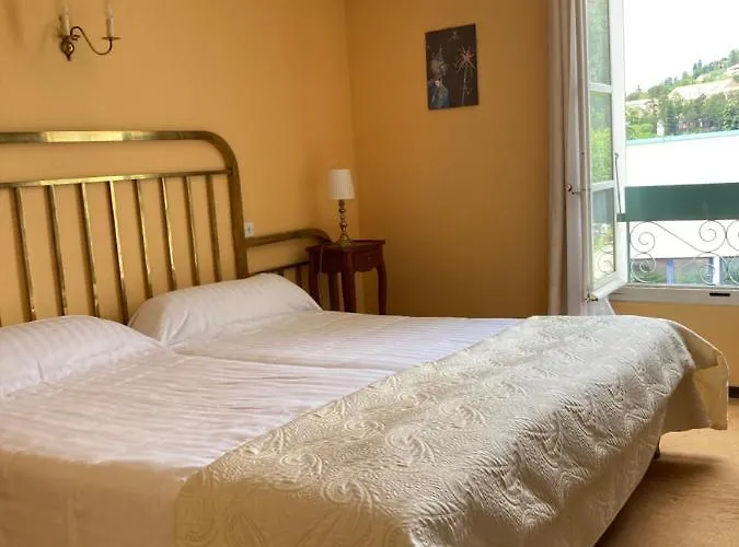 Le Grand Paris Hotel